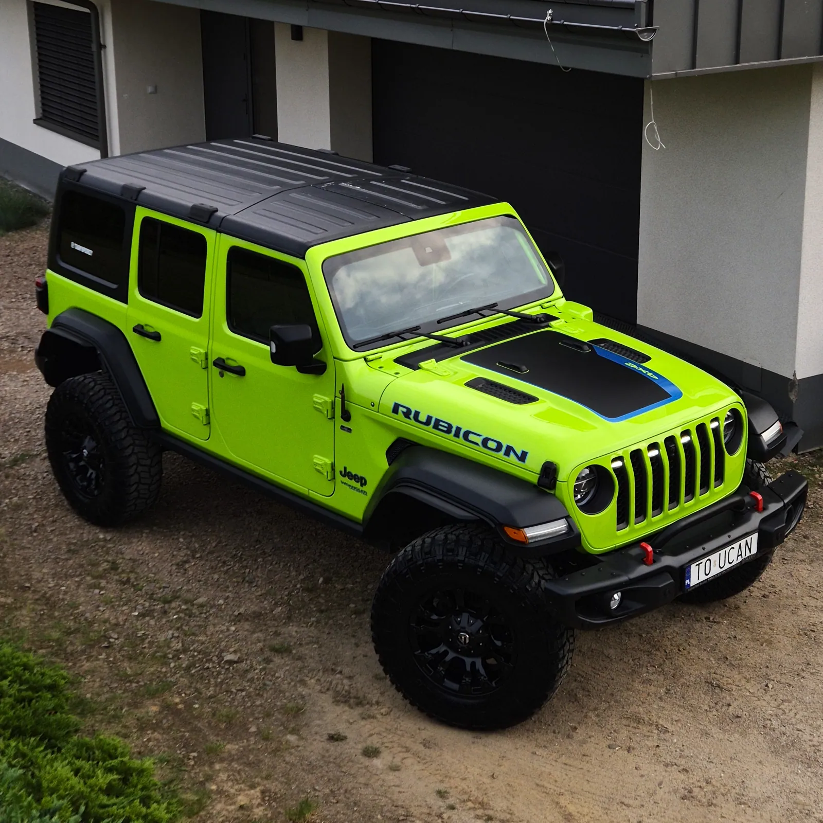 Zielony Jeep Wrangler Rubicon po korekcie lakieru